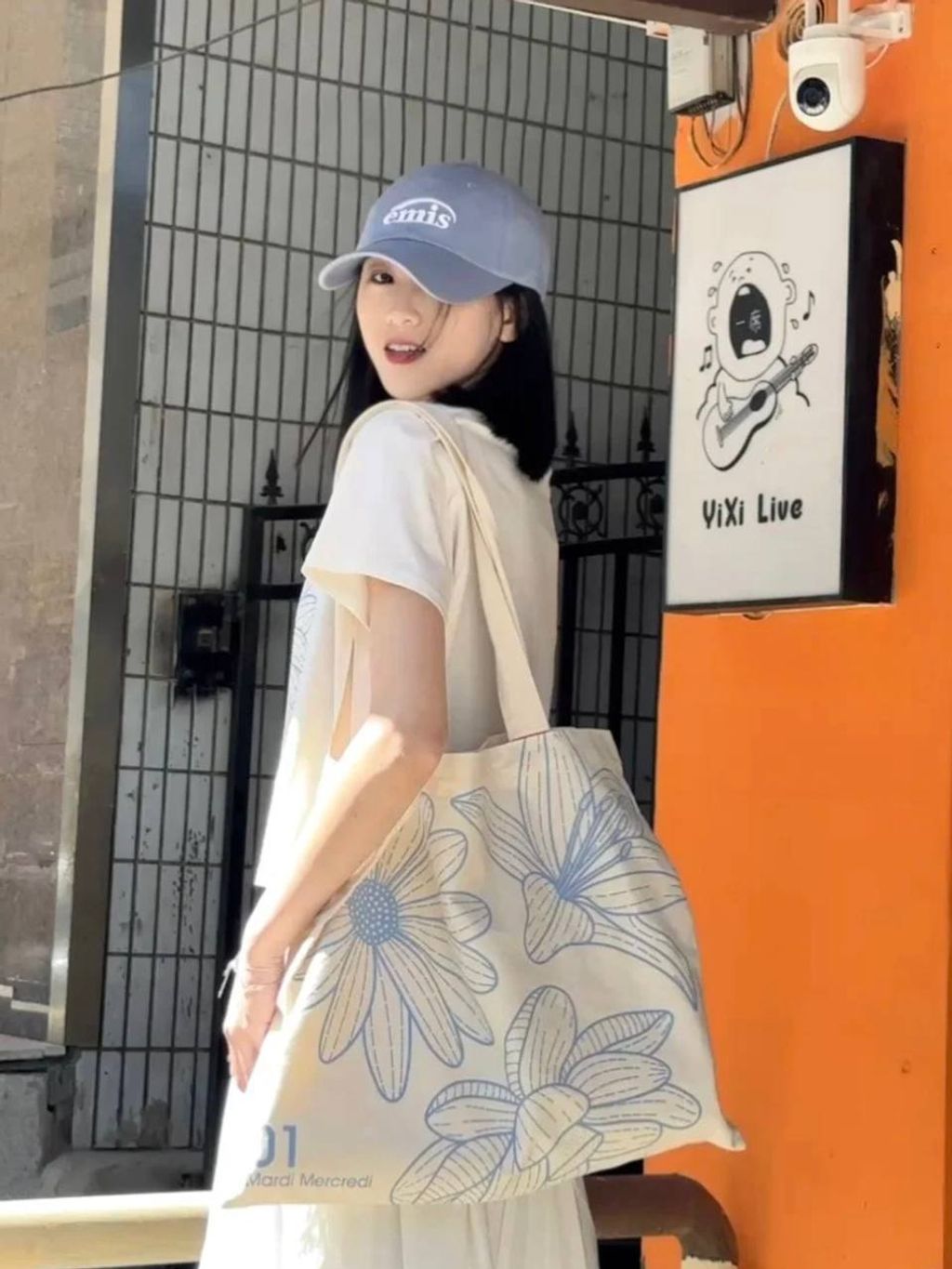 45c73598-e28e-40ce-98a8-61176f1a4974