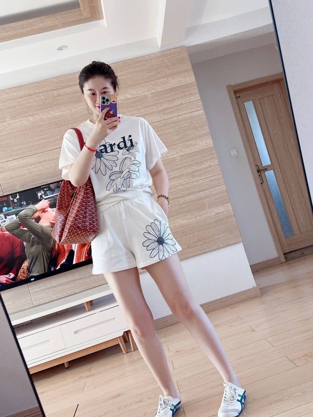 d2e72219-d086-4a56-9796-3a2ae4b9b90b