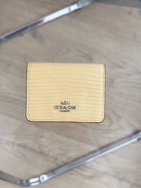 eea50b43-9bba-4e9e-9a9d-00635dd4dc4c