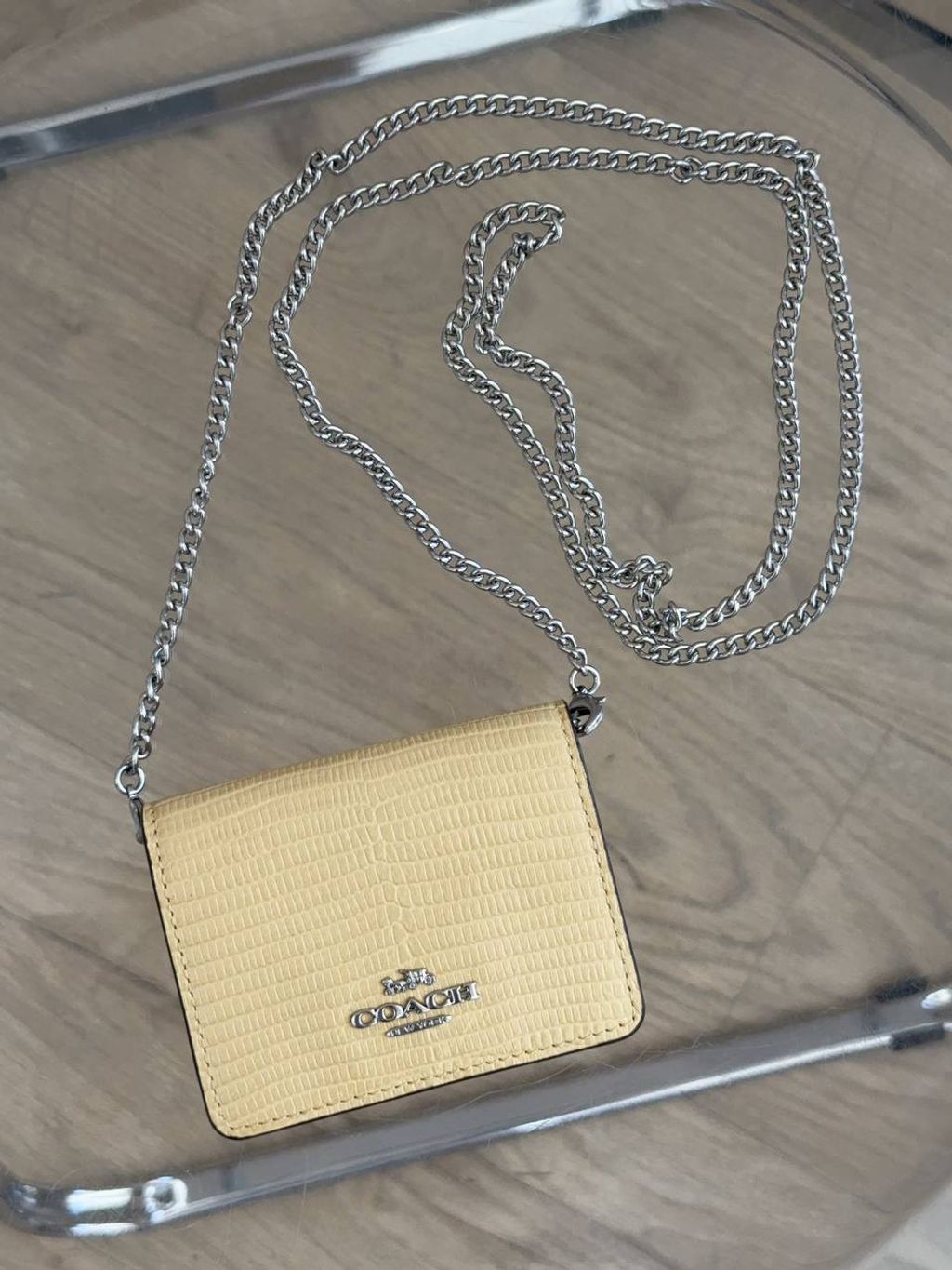 35adf2e4-eb40-4d39-963b-d0831565a82a