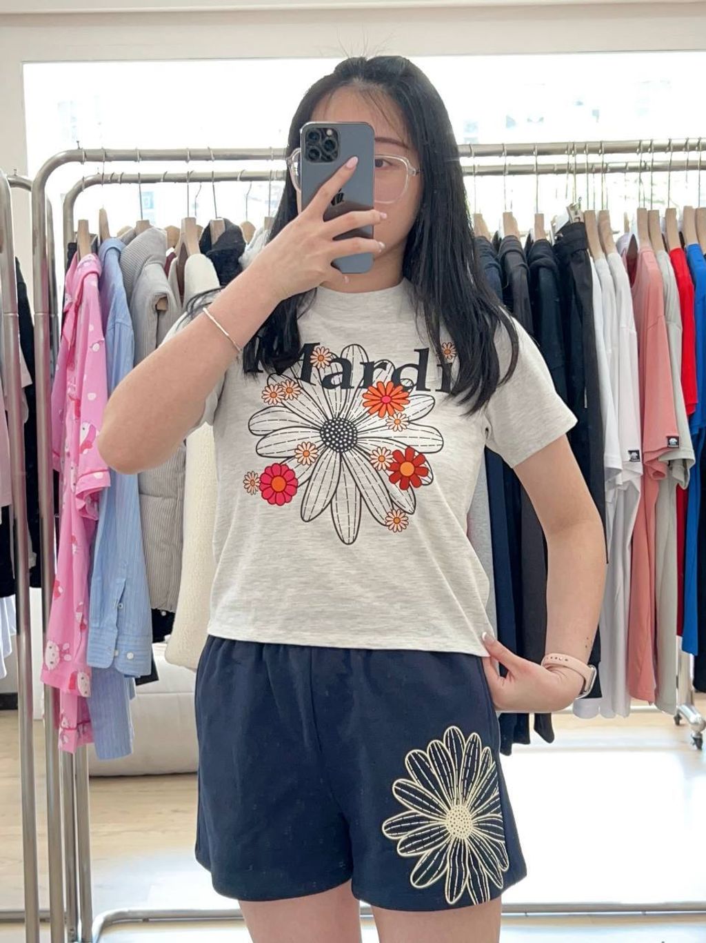 832b7217-fb44-4d6e-b1eb-b30c78d6f6bf