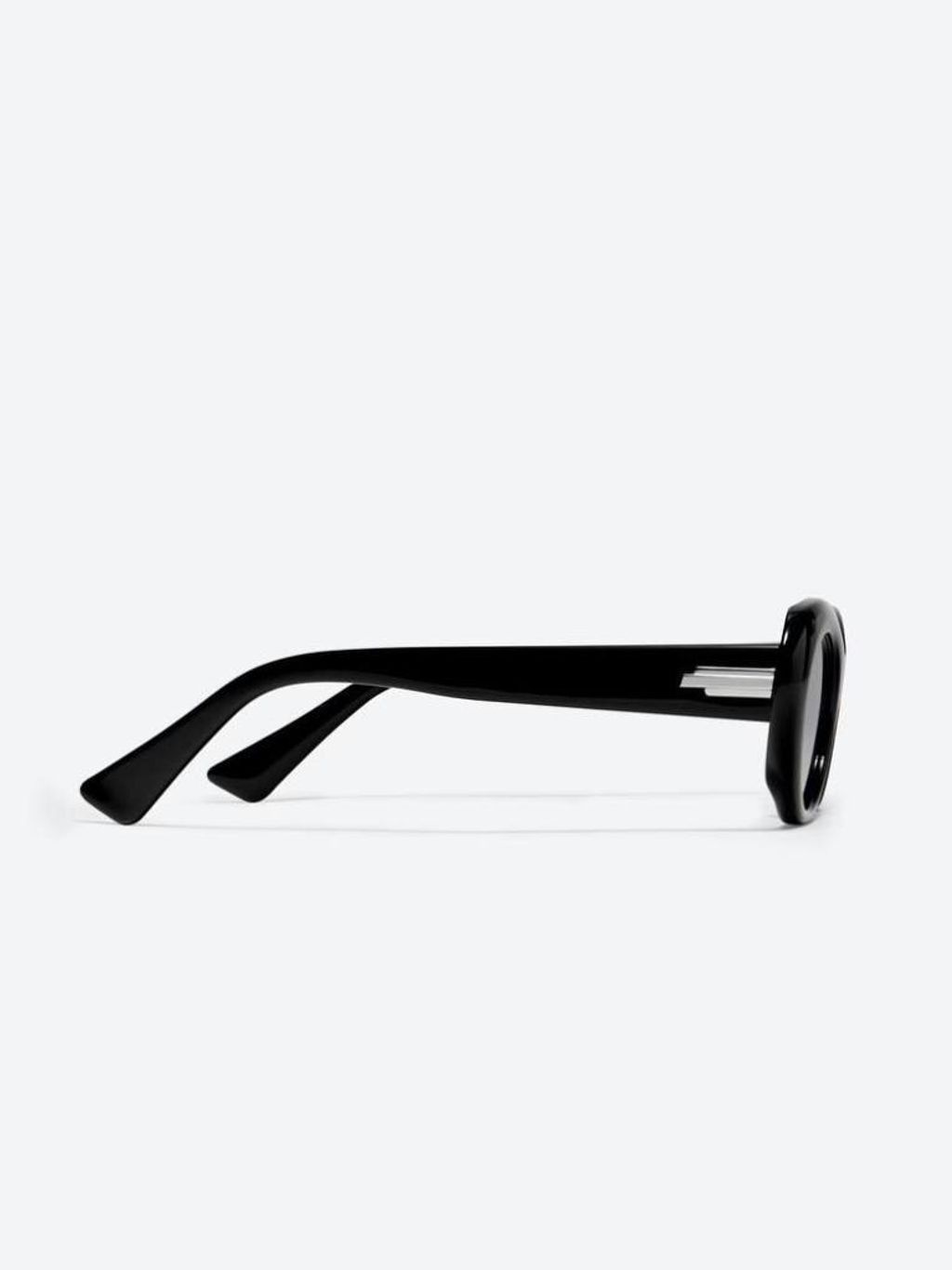 b9dda043-5a77-473c-a537-44d78989b155