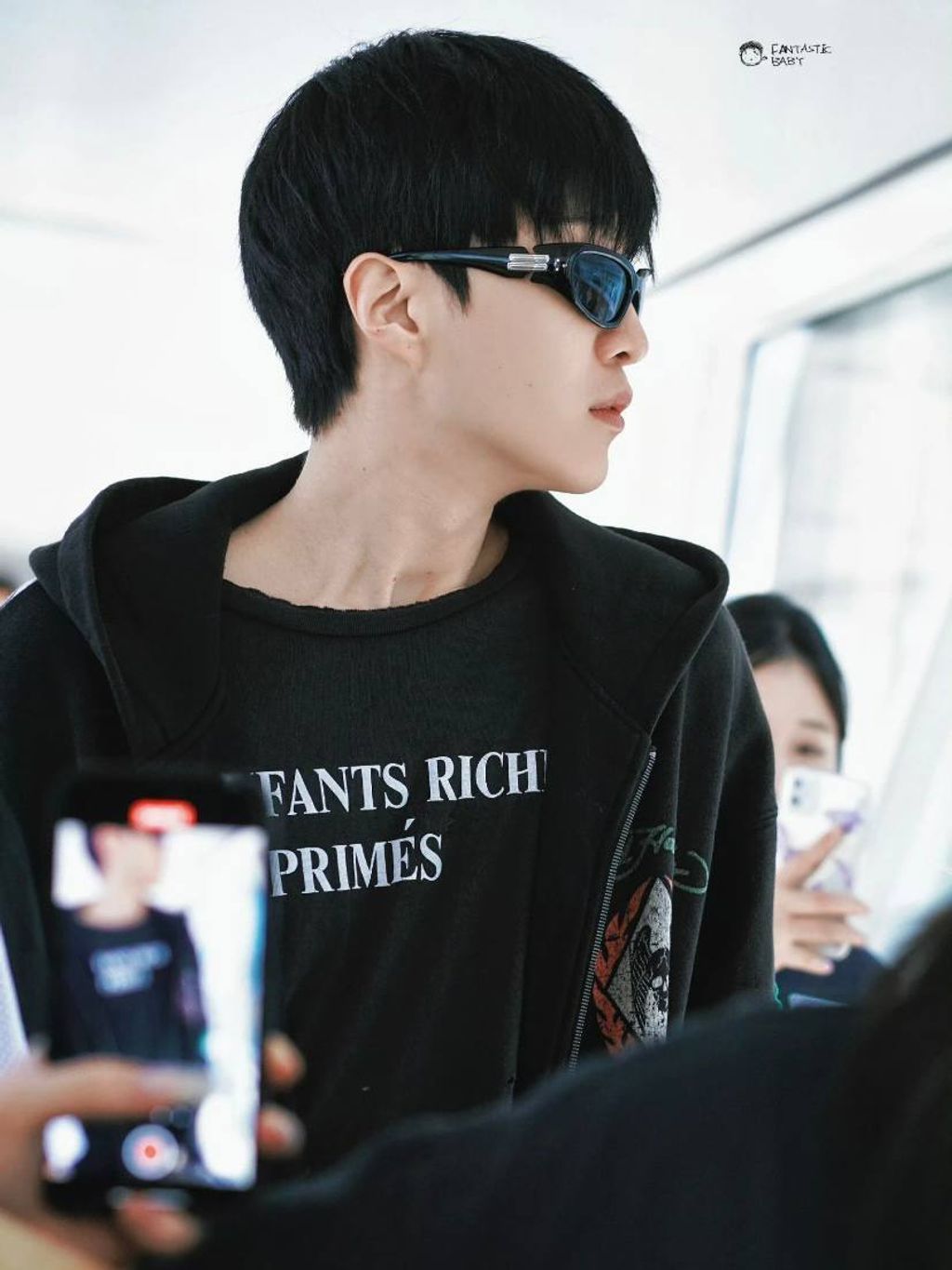 e3f388d1-b639-441f-ac29-99569487e3fd