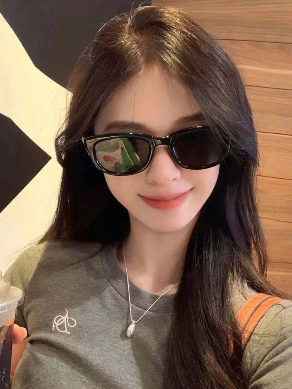 dc4f9af3-ccbf-4ae1-8051-8e3bb681f25f