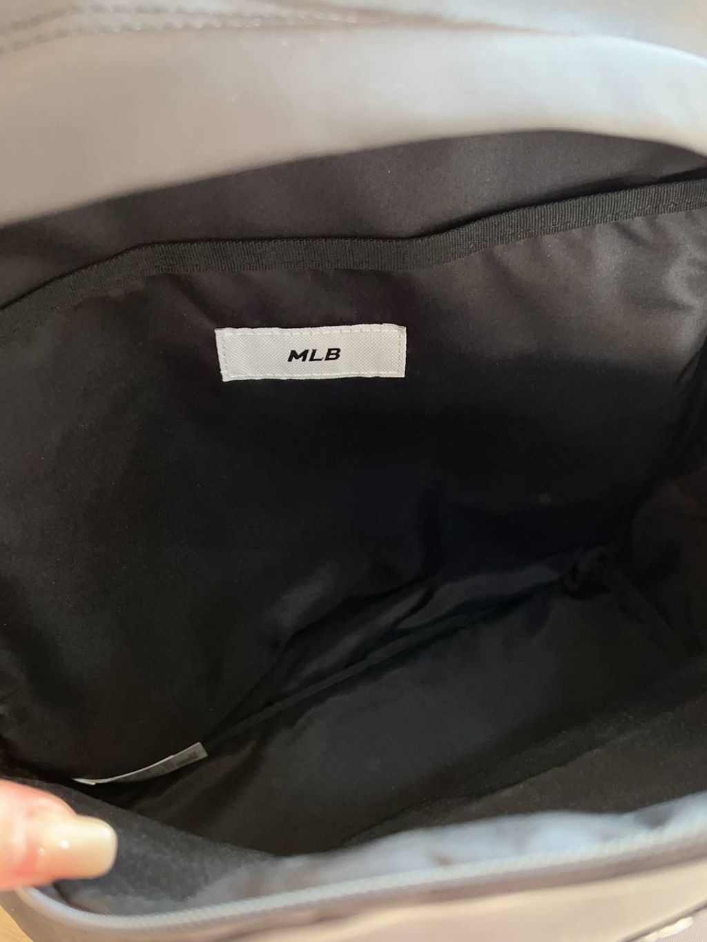 bb0418d9-6a3f-4eb8-8b88-32ea26a9909e