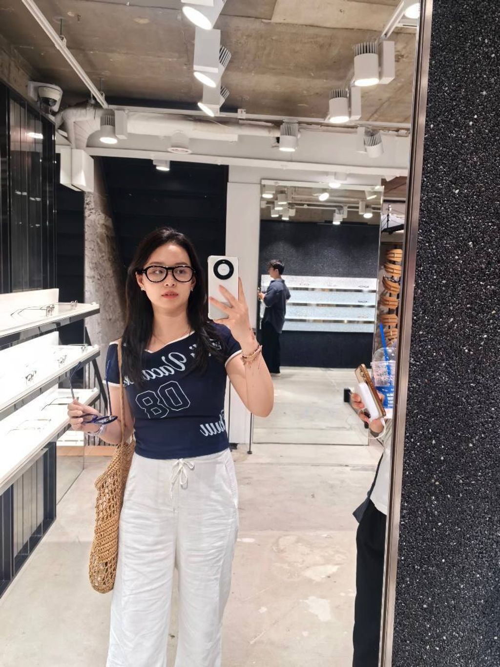 ef6a4302-1c4b-46ec-bd89-42ce56f18dcf