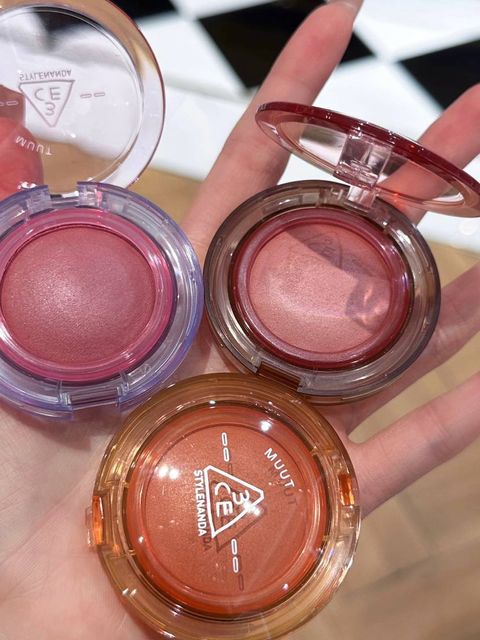 431b1425-16bd-4f5f-a3c3-7857a49cb4e2