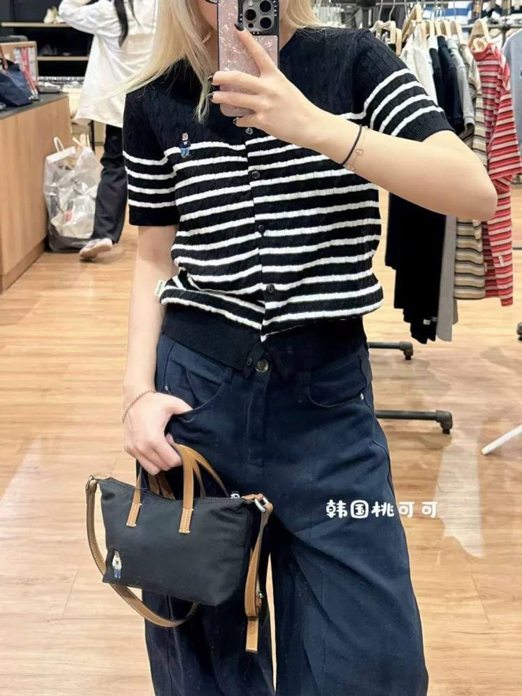 d9d00f79-7cc3-4fa9-9635-5a9ae53e231c