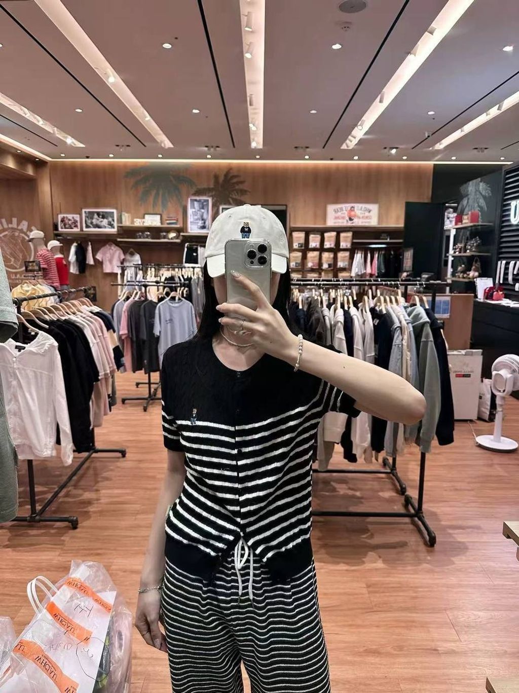 d2f5bf10-4bac-4783-9dc3-069497a9a8e1