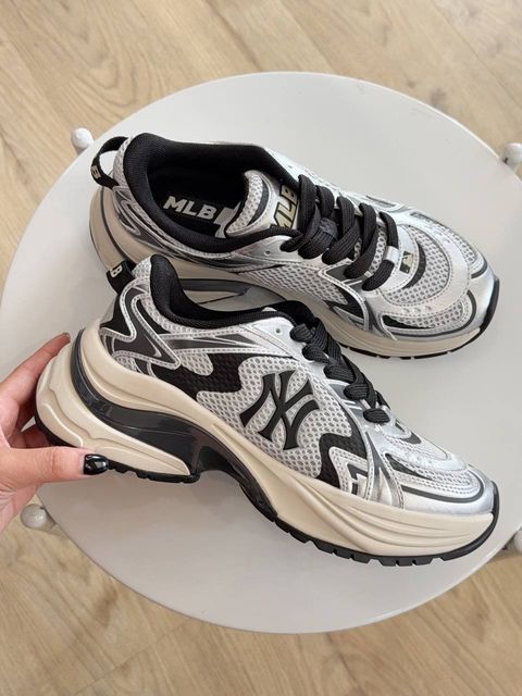 d4d6bb95-b60f-41d6-a418-c682c8f7b2af