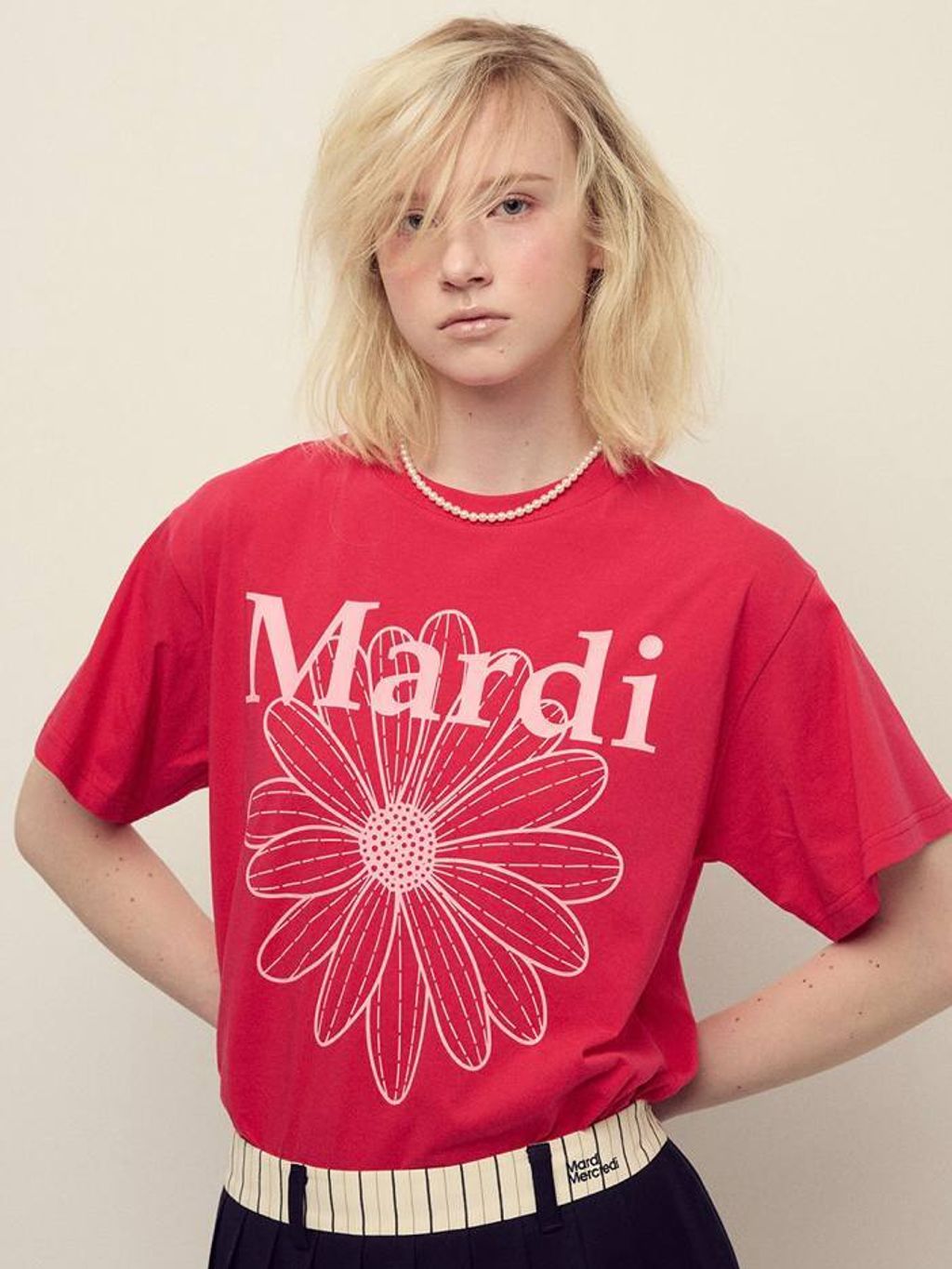 531d3153-c907-418a-9a83-311fe3df2d89