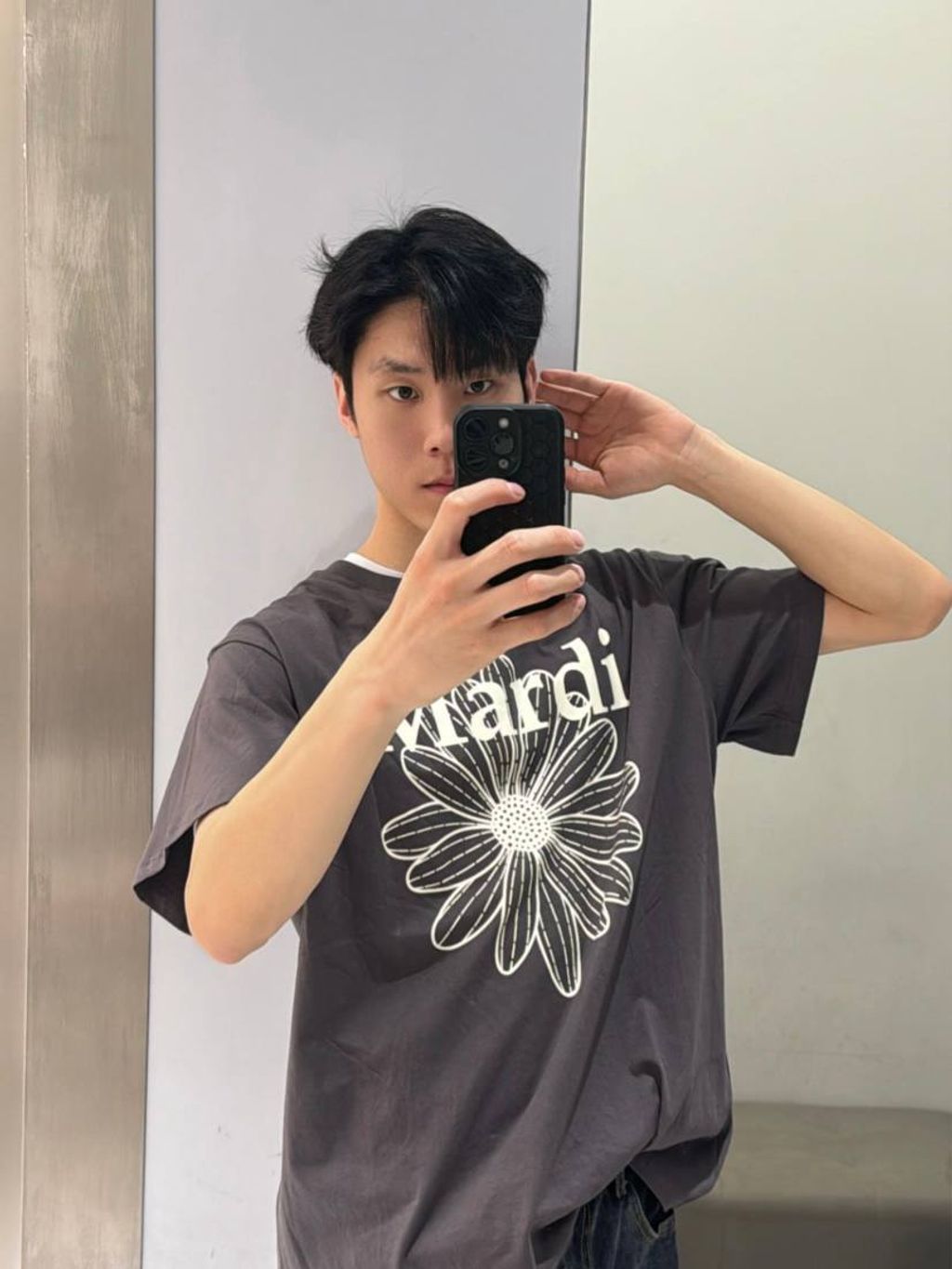 b944ee77-c2a1-4a15-aee4-f537bfdd480f