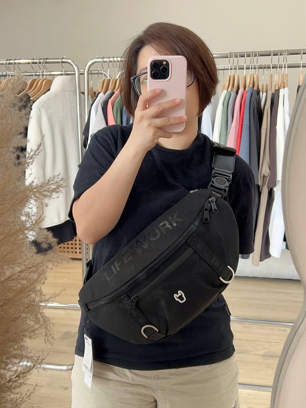 b4a9b40a-d4be-4bd6-accc-2f0ee9d8a82c