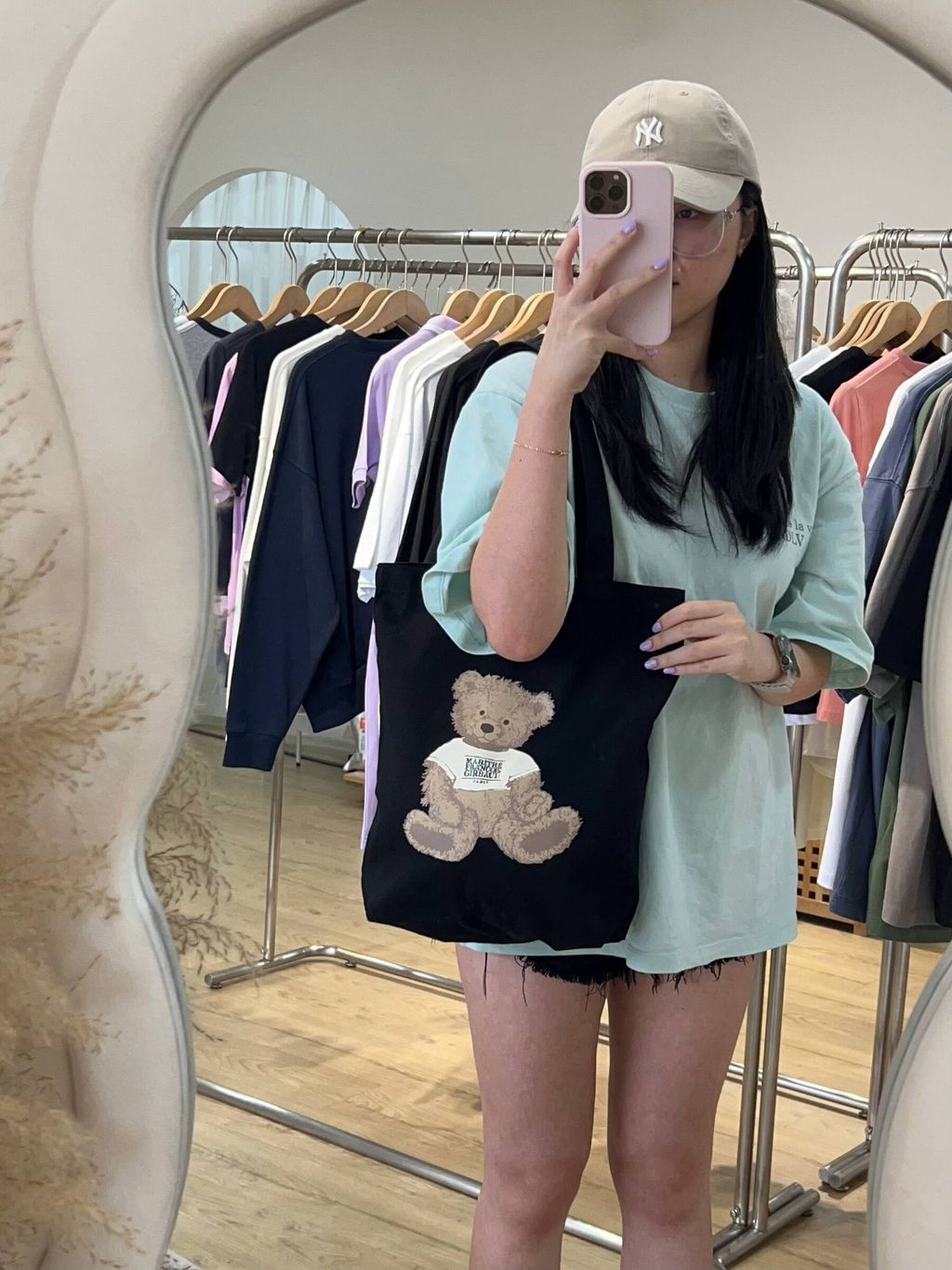 8e6c09de-a03b-42d6-a124-d817fee46921