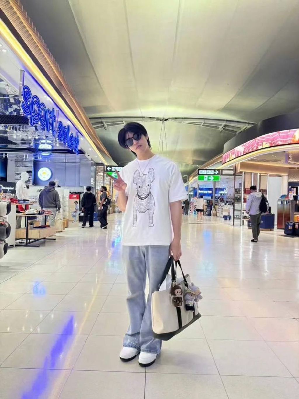 4d6bbb87-f8b2-48f2-99d1-cc9b19f8fc87