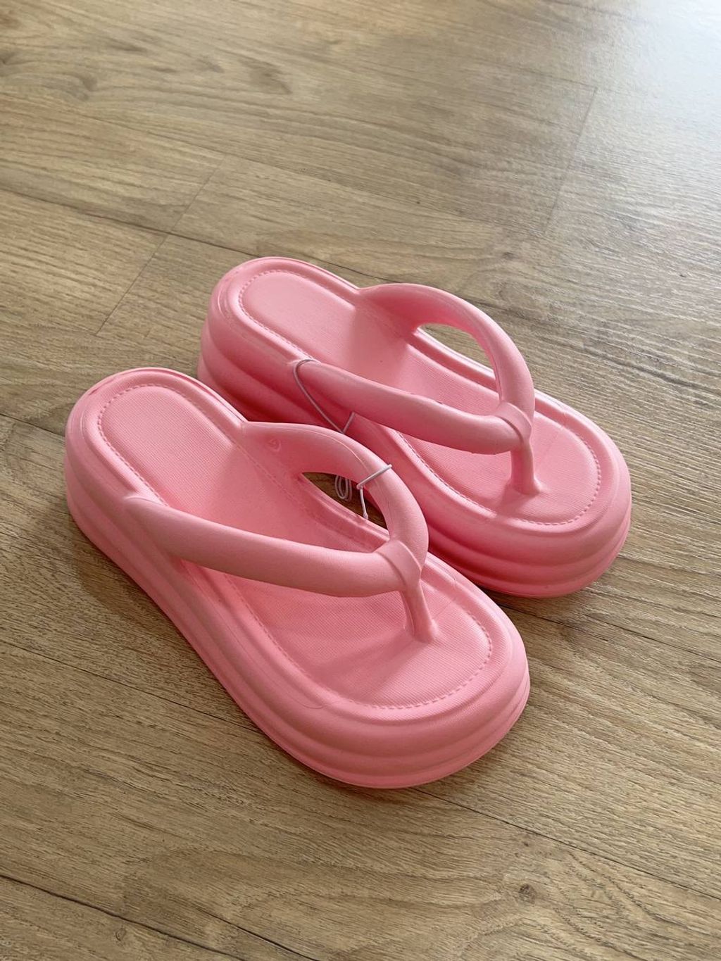 330137a2-e03f-4be2-8426-77a2344174ff