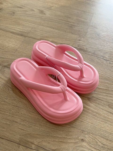 330137a2-e03f-4be2-8426-77a2344174ff