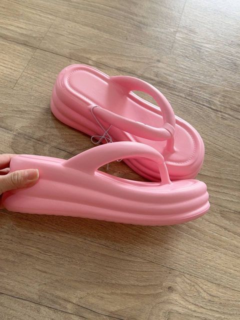 39677926-16e3-4f68-89e1-949c228e9b95