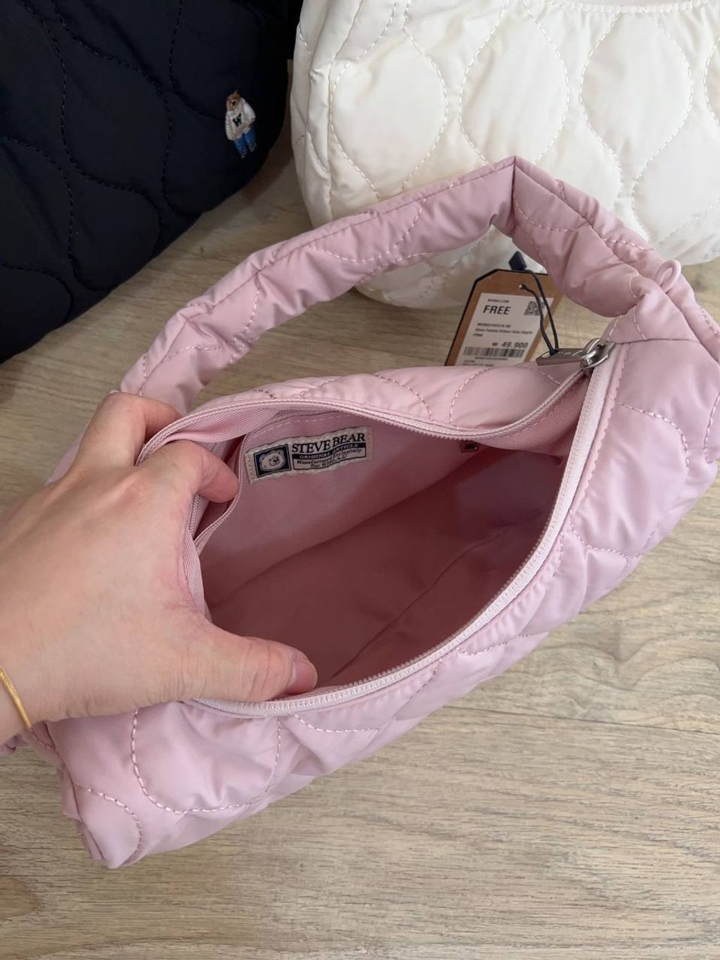 e608d747-f5fd-4e82-874a-62d5fdd36b65