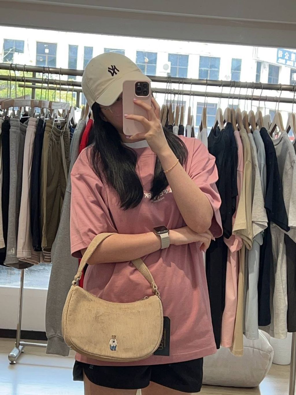 28a489d4-00a8-4338-9b00-9d07616b6b89