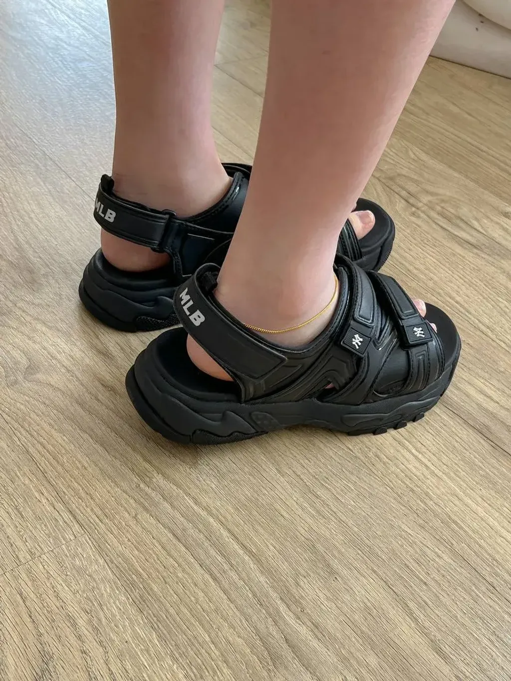91561335