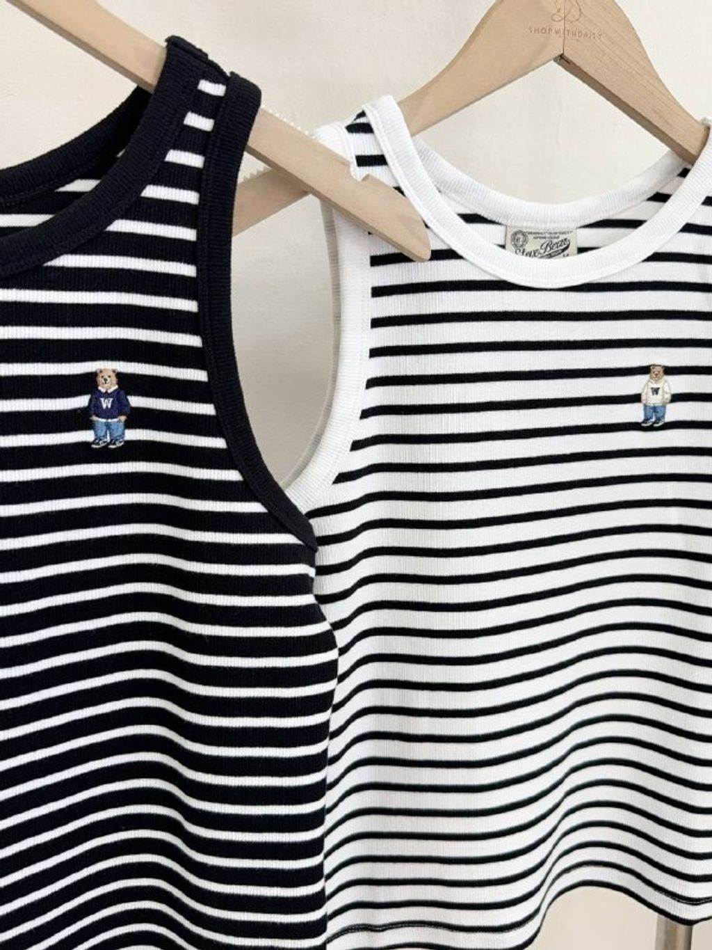 6261afc1-260a-4c9e-bb71-505e58351202