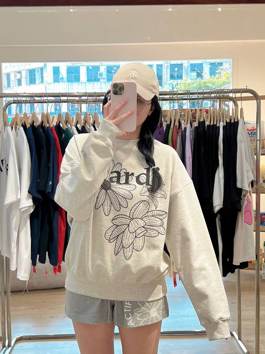 0667358d-cc44-4e6e-b4a4-728fd5e02c19