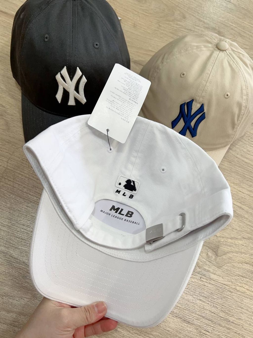 c2ffc39f-7a80-4f70-83a0-00731ea6fe0a