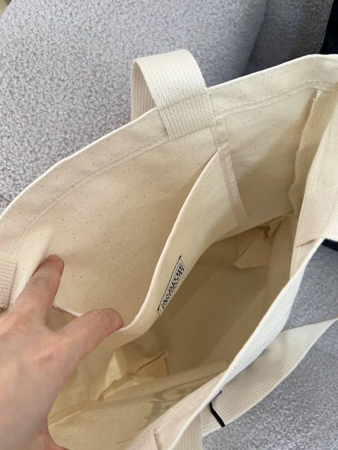 92493541-67b3-4f2d-b2c1-f68bfda712d7