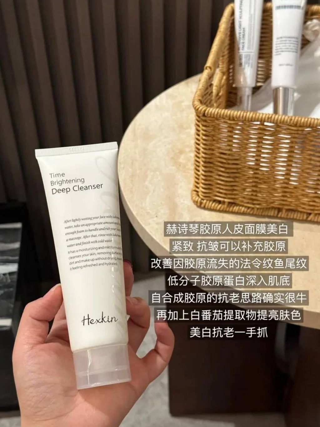 f5fd8959-f8b8-45a4-ac25-b9bec5b5f86e