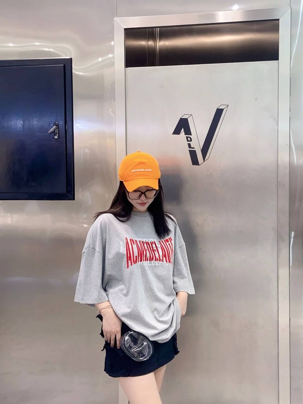 584d7389-0f8e-4001-8a64-01b754578939