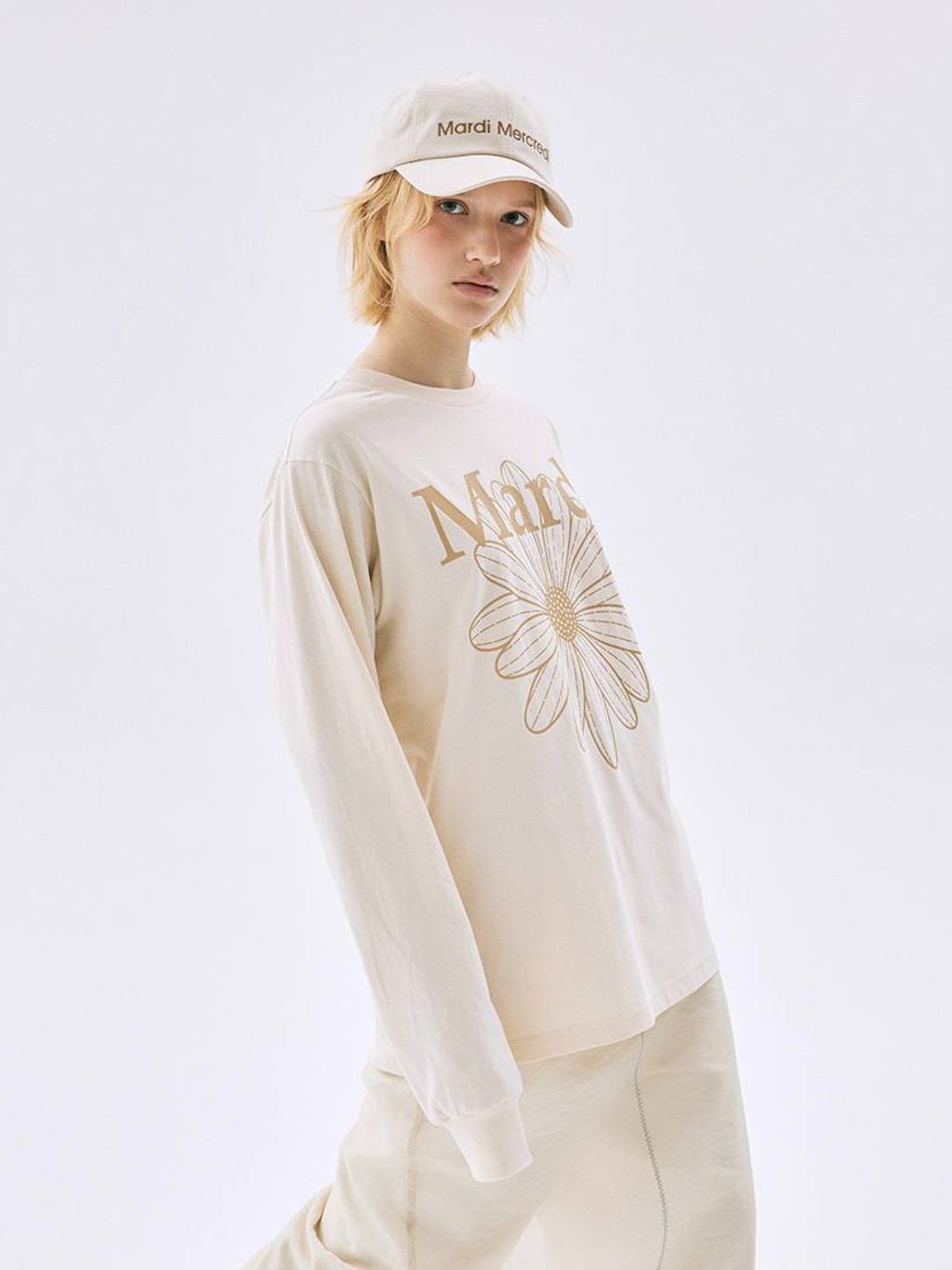 4279b5cf-ae5c-47b8-8e49-77a39b2d105a