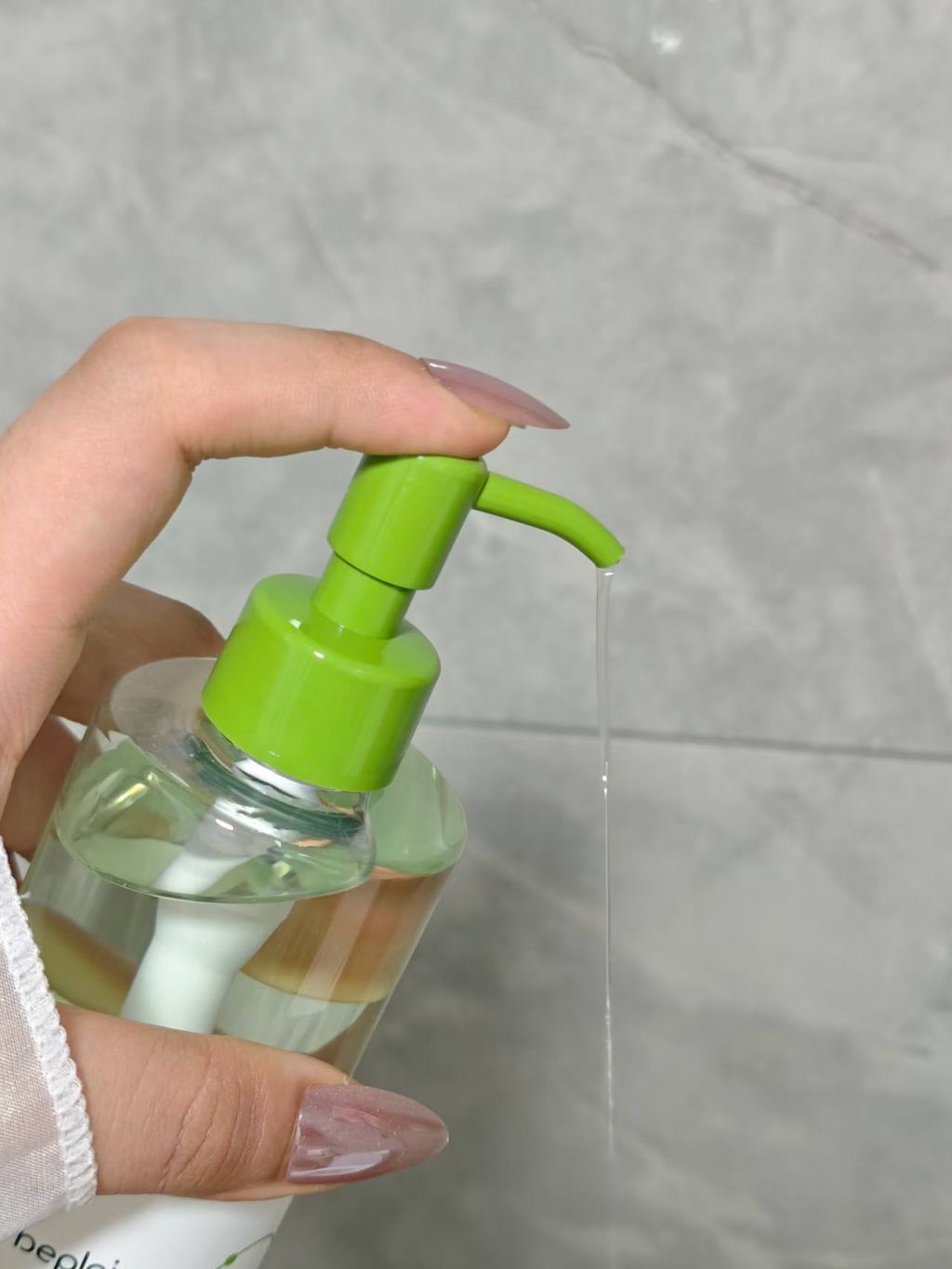 738f4dac-69f2-4bc0-aa57-1afa9839032d