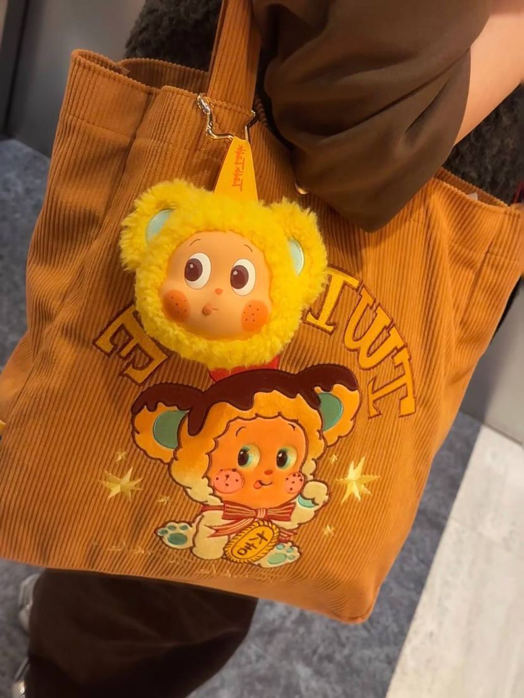 461e13db-d13c-40f9-a17f-2fa3b4f78d9a