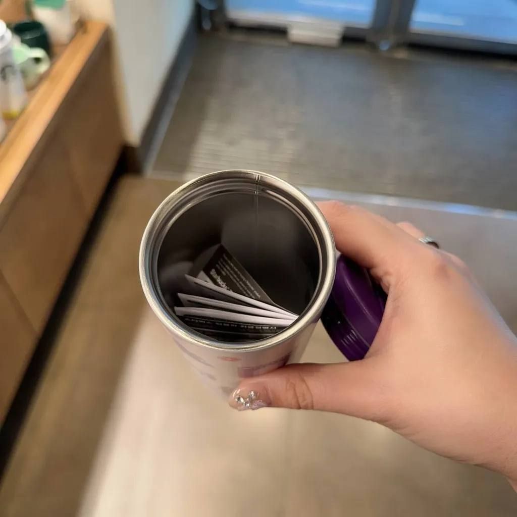 b1fe7022-7e1b-4eef-9b1a-39f8683d8d1b