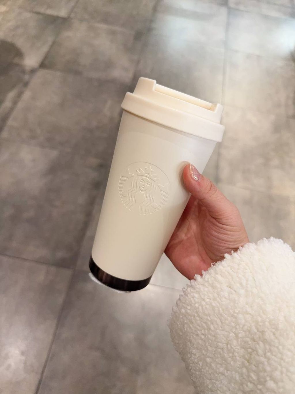 77b782d3-ea6f-40e7-84cb-f09b8e5242ab