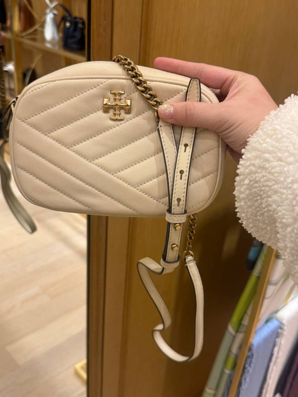 734243d6-42f1-4671-8bf6-d51ca773fd5b