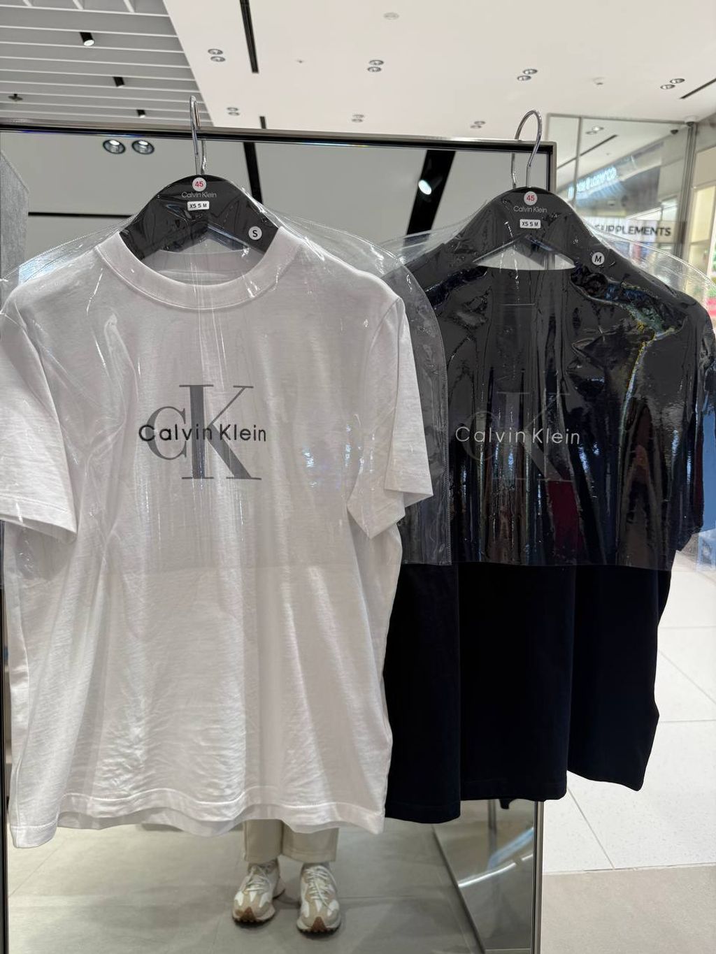 8c299f6f-27fb-4f1a-98c6-37c0eaeb8809