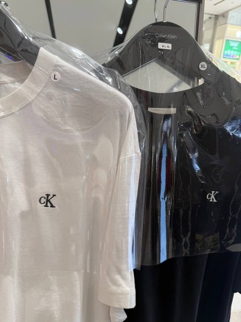 b8fd17a8-ff35-47a0-a30d-188440410b0a