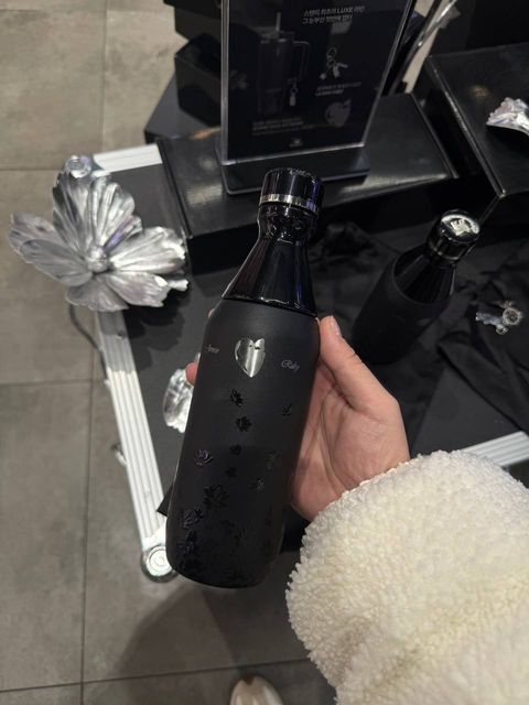 9a024db0-6f85-45e0-924a-3410d2364925