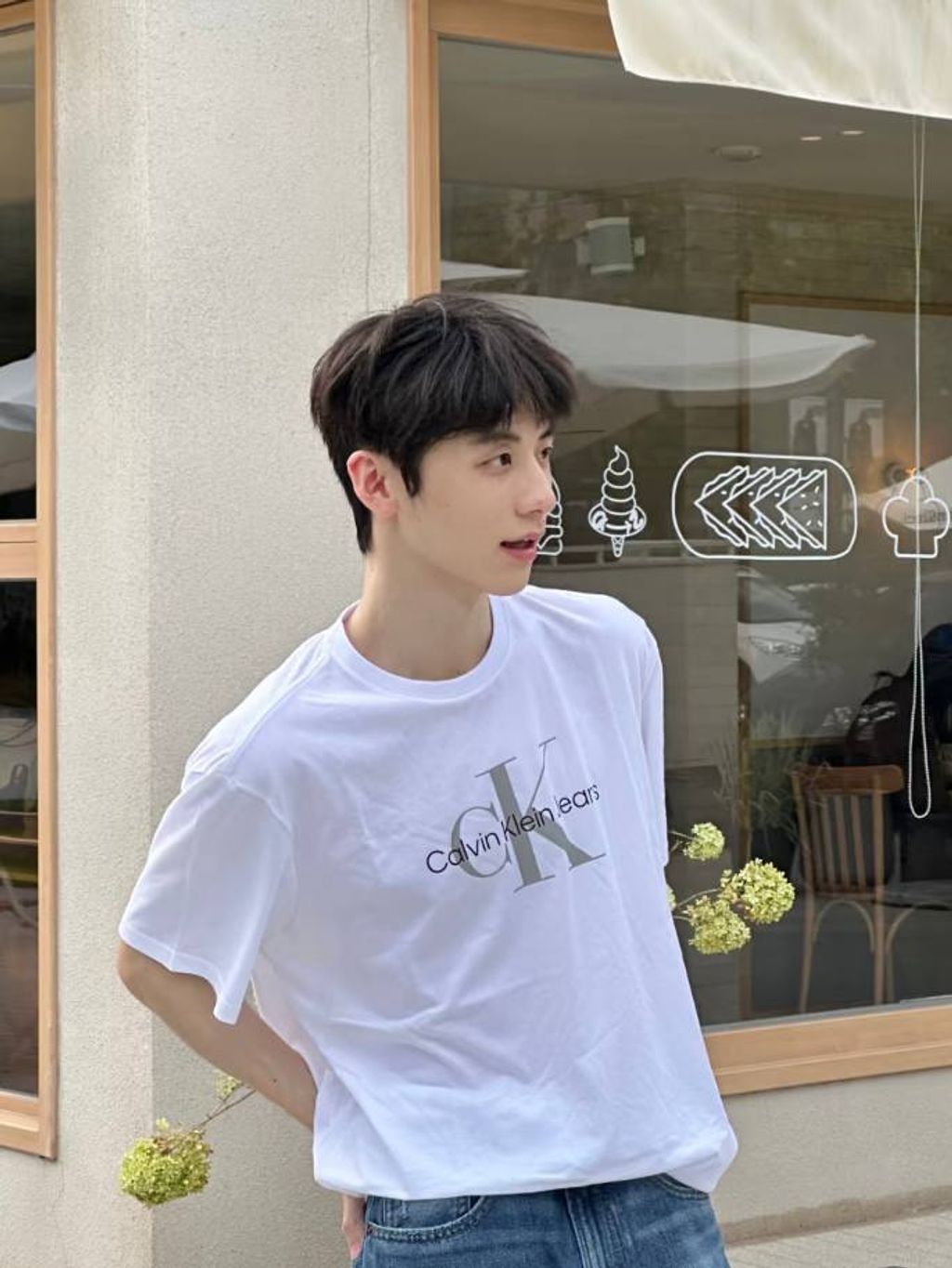 e48aace5-3a05-4b99-ba8a-9d7dc04972ee