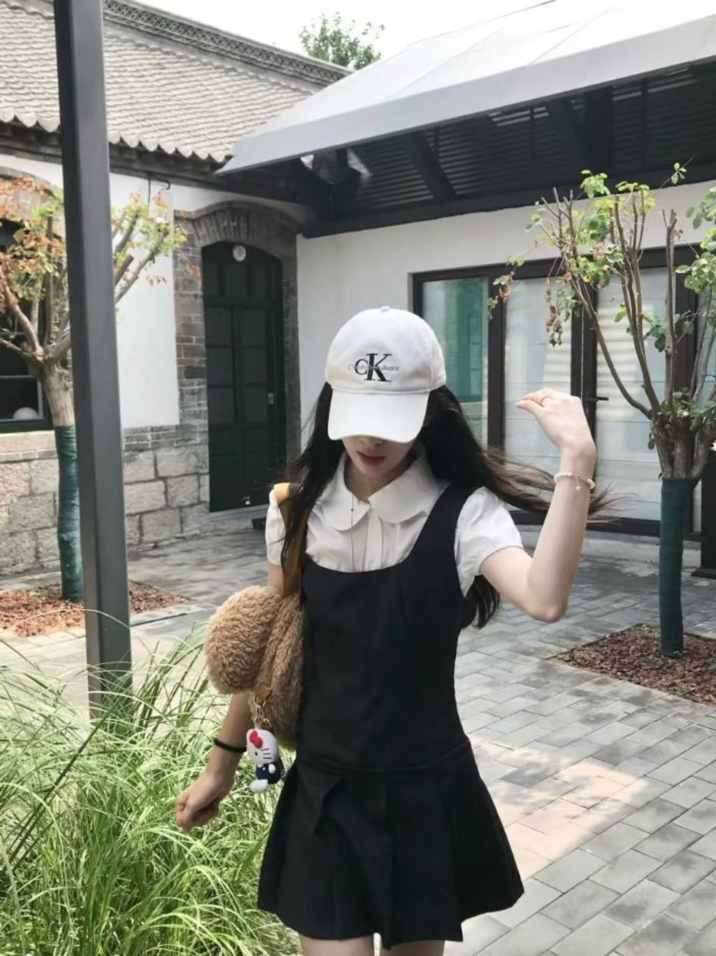 7b06105c-fefd-4e6a-a434-3fcdd066424c