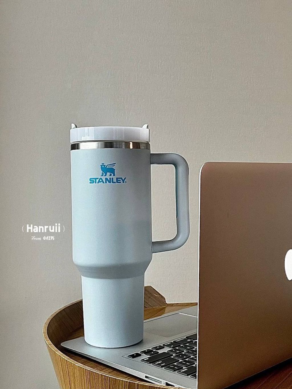 8ab2825c-01f1-46ff-8614-1cc5d3646a4d