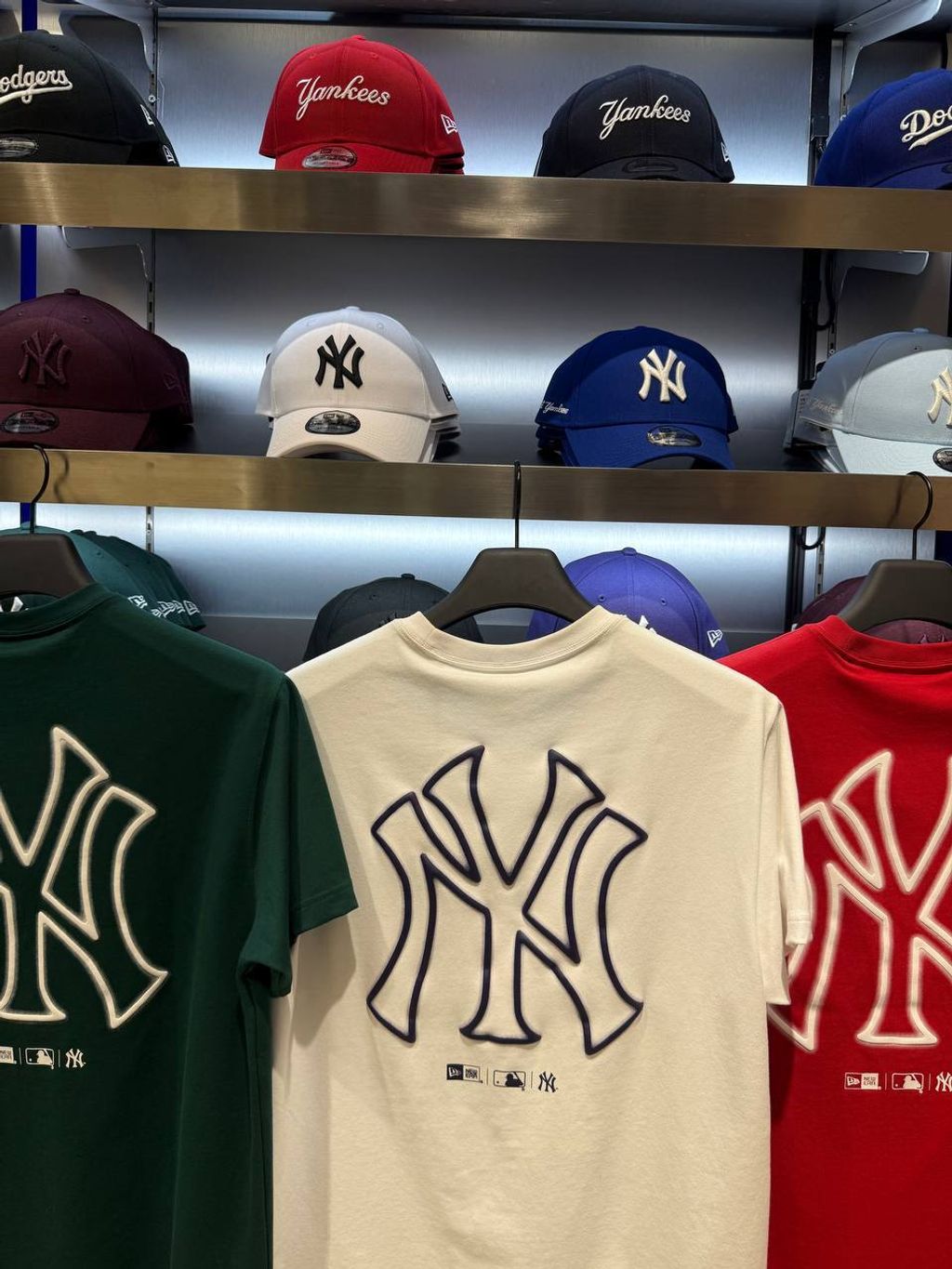 b74b6aec-6983-4b94-8c92-f871cdca3917