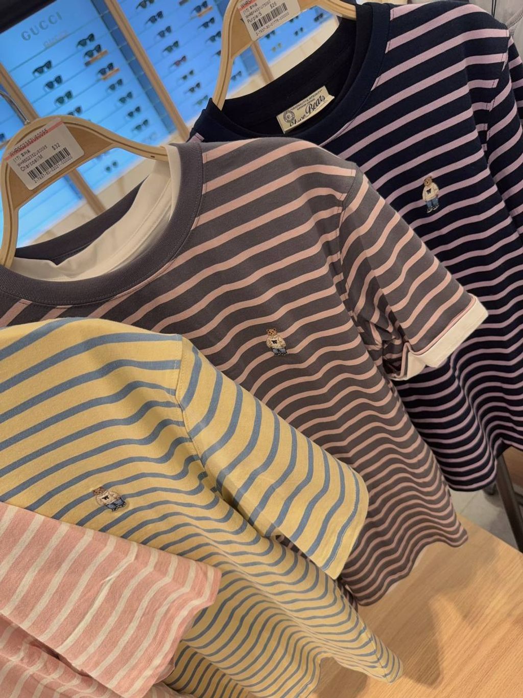 1dd573bf-8e47-49c1-9fa7-bae0c1e652e4