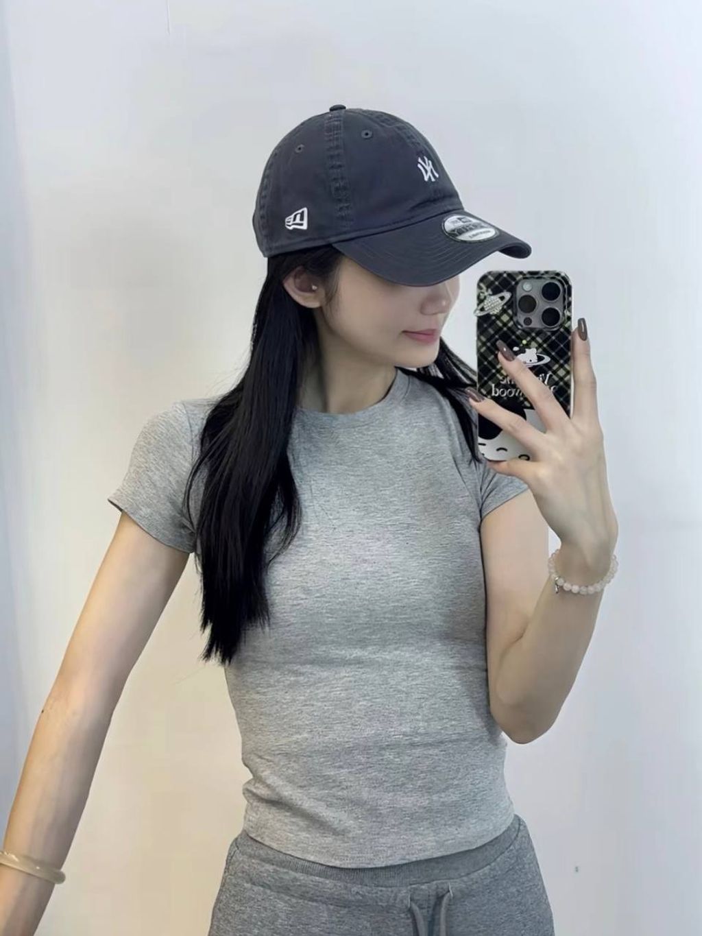 6dcb4ecd-84bb-4393-8962-aa6663a82b3d