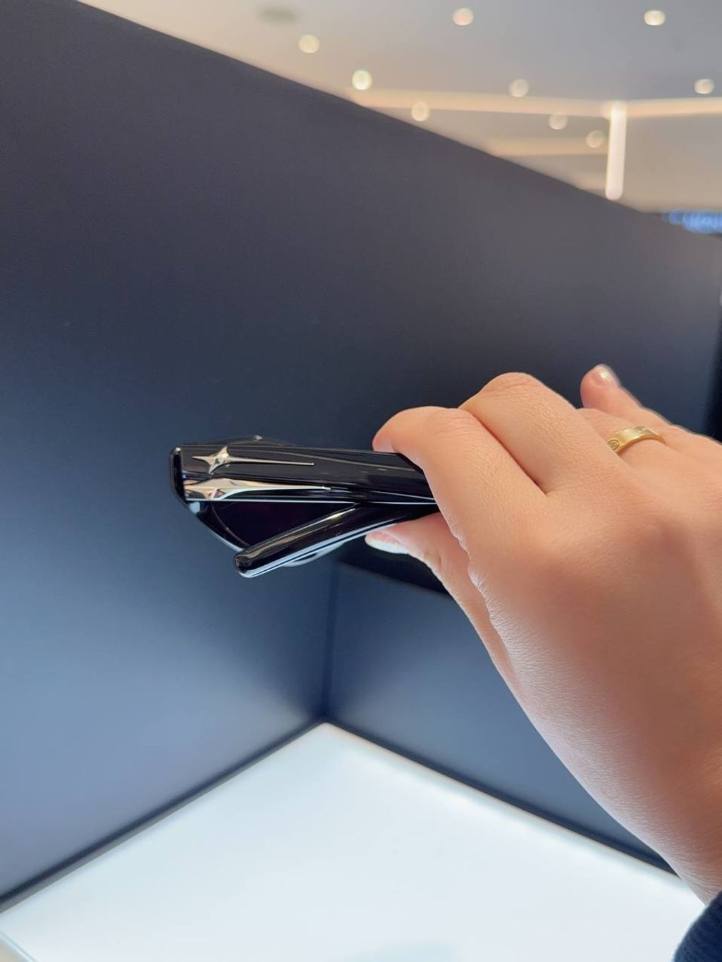 6ac3794e-4487-4c6e-a1f9-4e844eb9809a