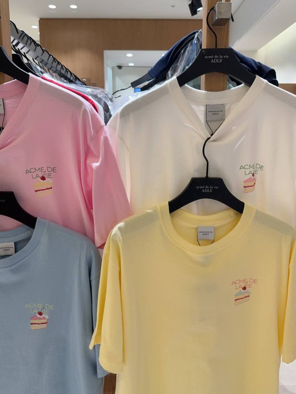 e38a0af5-990d-400d-948a-86f5654d556f