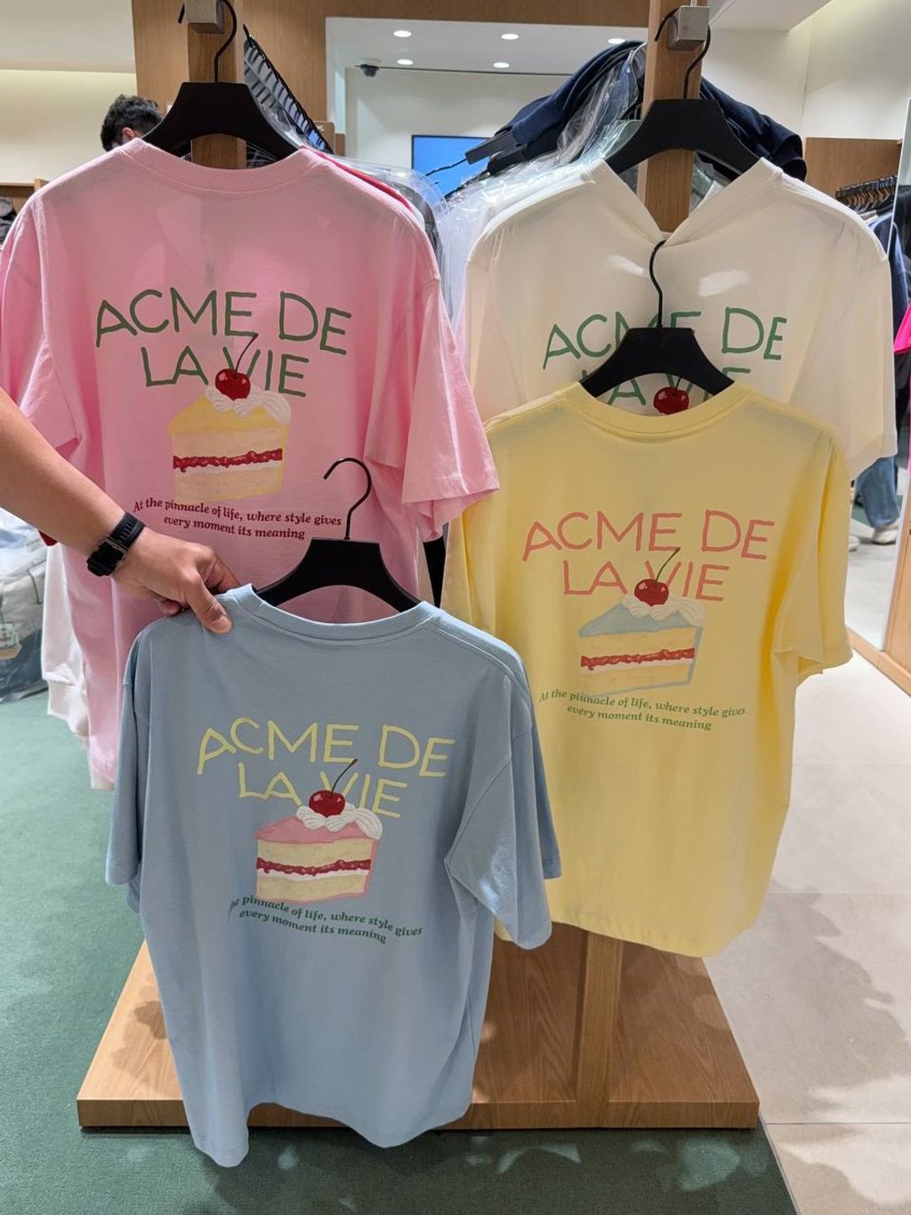 94cf83bf-328f-46ae-9941-aeeff95b85bf