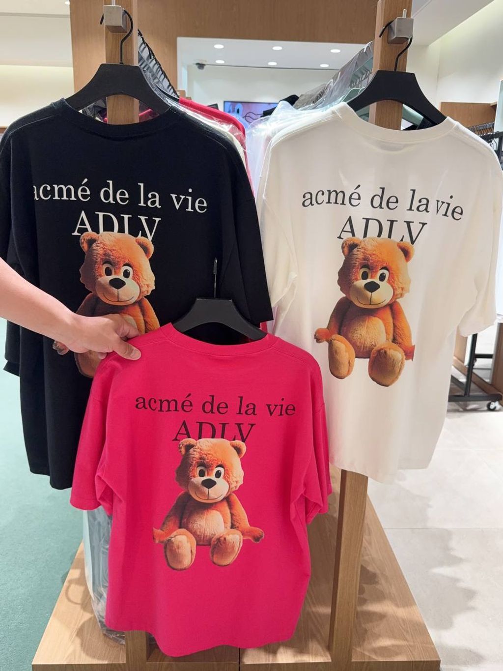 e16eea62-ab68-47a5-bf51-df55b4d480e5